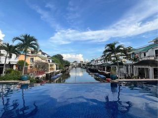 For rent 4 bedrooms house in Na Jomtien, Pattaya
