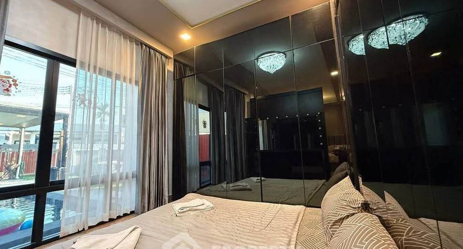 Haus zur Miete mit 4 Zimmer in Pratumnak, Pattaya