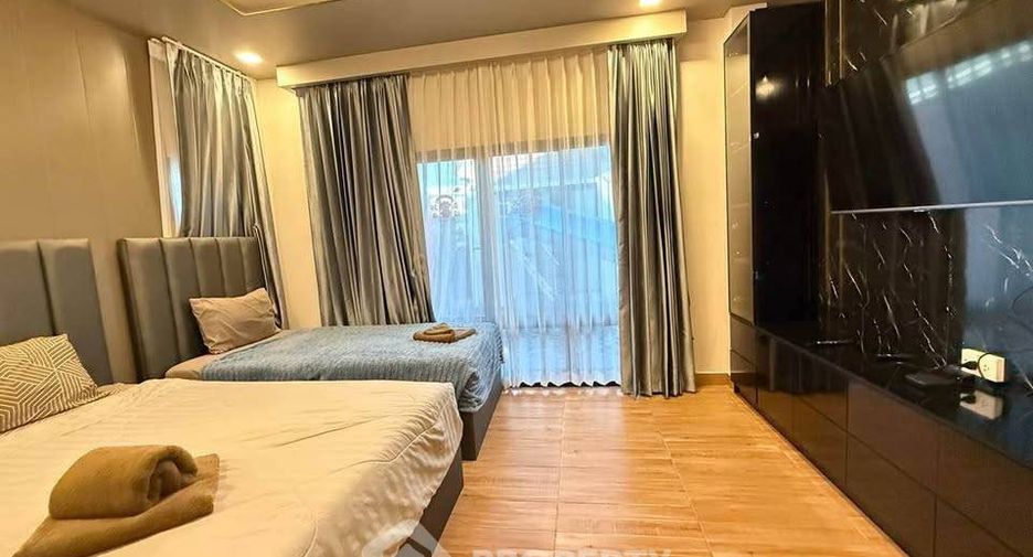 Haus zur Miete mit 4 Zimmer in Pratumnak, Pattaya