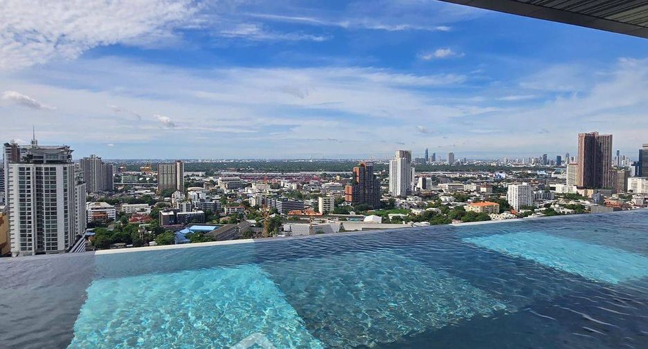 For rent 1 bed condo in Watthana, Bangkok