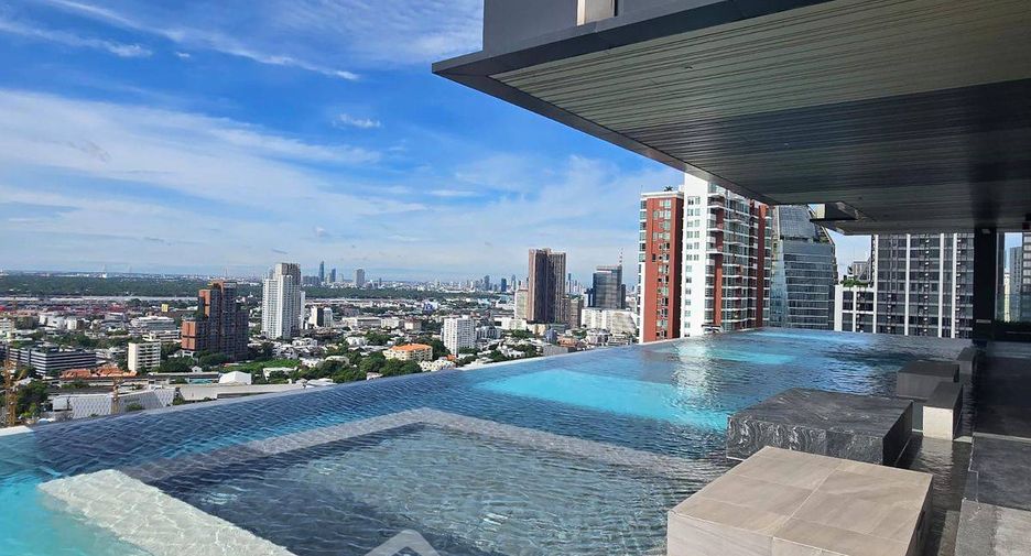 For rent 1 bed condo in Watthana, Bangkok