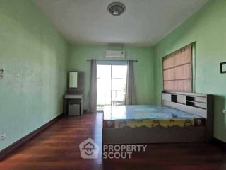 À louer 3 chambres maison à Bang Lamung, Chonburi
