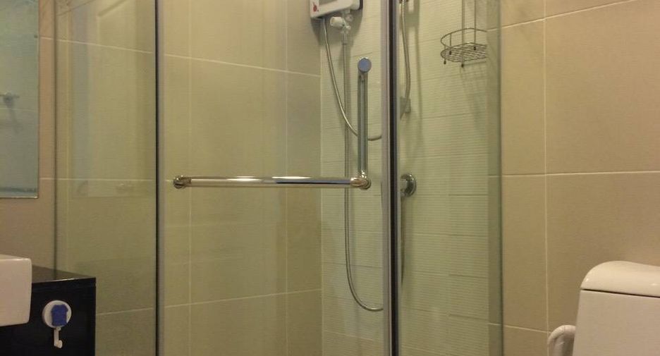 For rent 1 bed condo in Huai Khwang, Bangkok