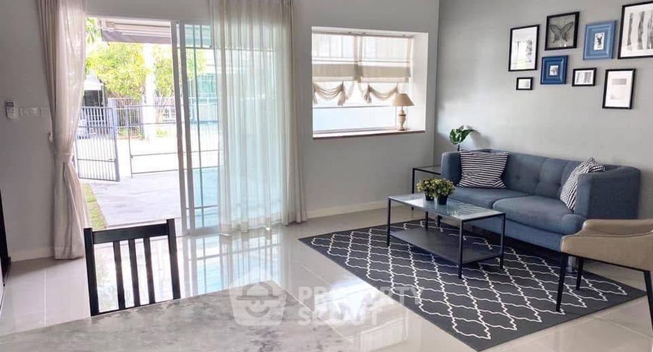 Reihenhaus zur Miete mit 3 Zimmer in Prawet, Bangkok
