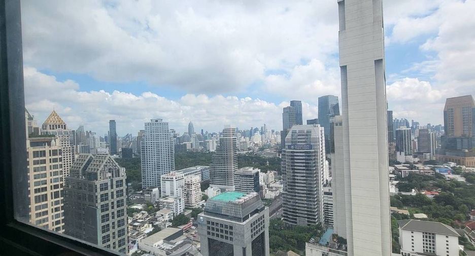 For sale 3 bedrooms condo in Sathon, Bangkok