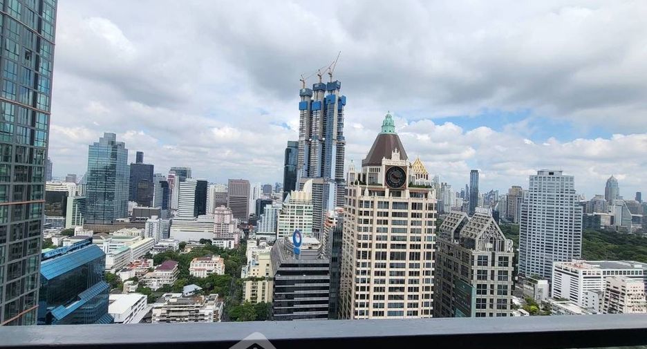 For sale 3 bedrooms condo in Sathon, Bangkok