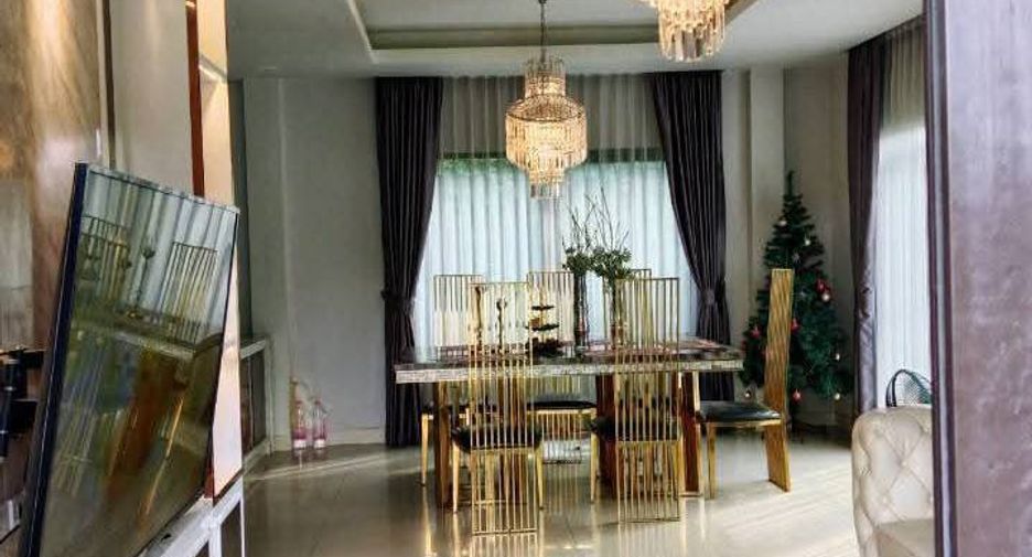 For rent 4 ベッドルーム house in Sai Mai, Bangkok