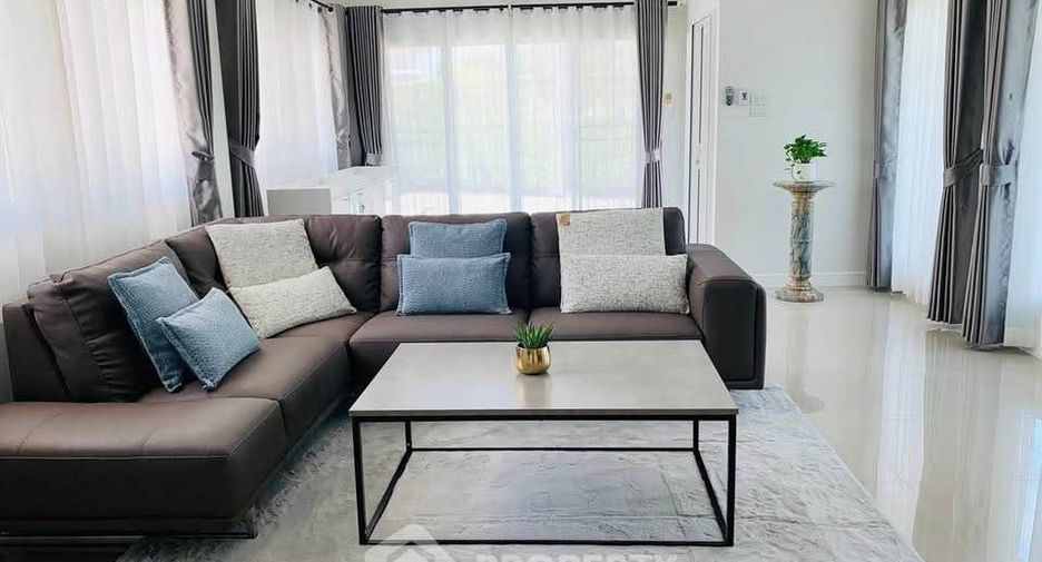 For rent 3 bedrooms house in Bang Lamung, Chonburi