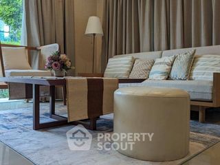 For rent 4 bedrooms house in Bang Kapi, Bangkok
