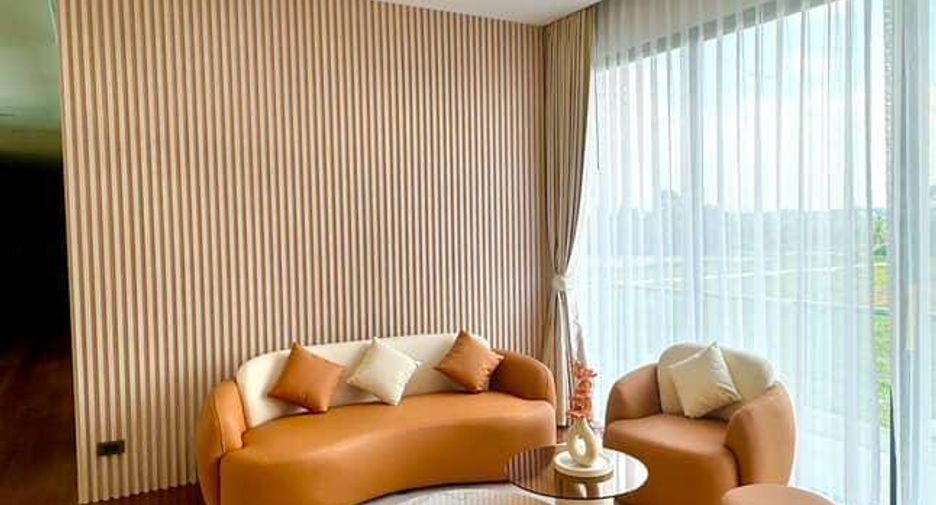 For rent 6 bedrooms villa in East Pattaya, Pattaya