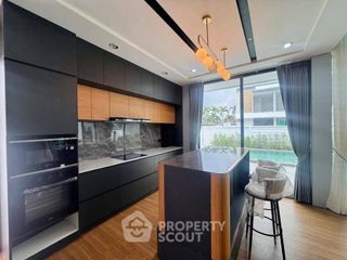 For sale 3 bedrooms villa in Bang Lamung, Chonburi
