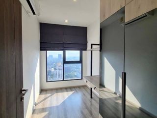 Condo en alquiler de 1 habitaciones en Bang Na, Bangkok