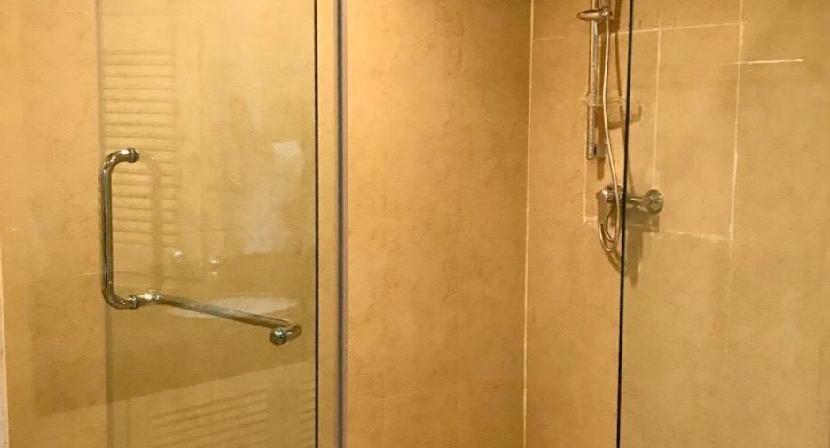 Apartment zur Miete mit 3 Zimmer in Khlong Toei, Bangkok