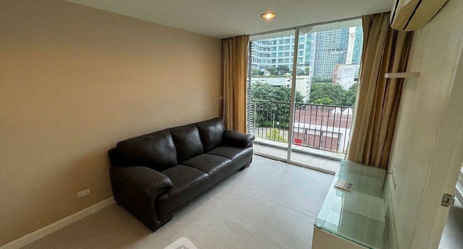 For rent 2 bedrooms condo in Bang Rak, Bangkok