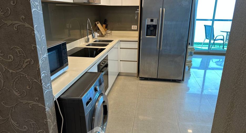 For rent 2 bedrooms condo in Bang Lamung, Chonburi