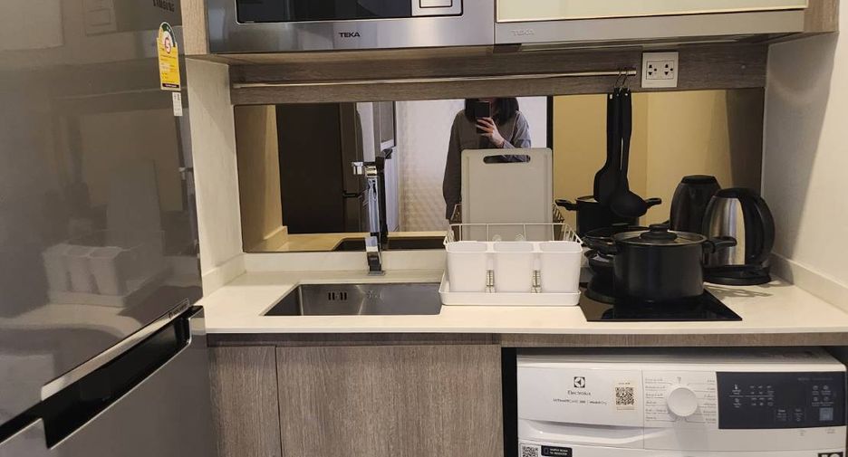 For rent 1 bed condo in Ratchathewi, Bangkok