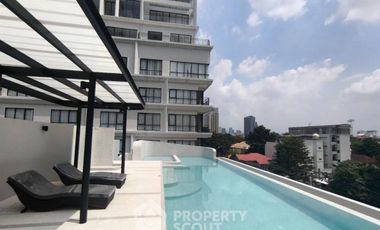 For rent 4 bedrooms apartment in Sathon, Bangkok