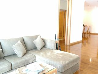 For rent 3 bedrooms apartment in Khlong Toei, Bangkok