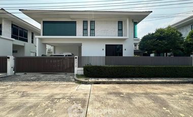 Haus zur Miete mit 3 Zimmer in Saphan Sung, Bangkok