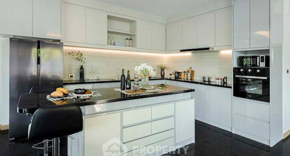 Villa en alquiler de 3 habitaciones en Huay Yai, Pattaya