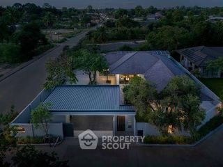 For Rent 3 Bedroom Villa In Bang Lamung, Chonburi