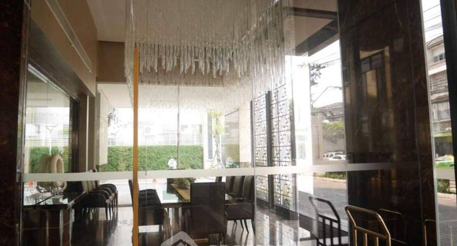For rent 1 bed condo in Watthana, Bangkok