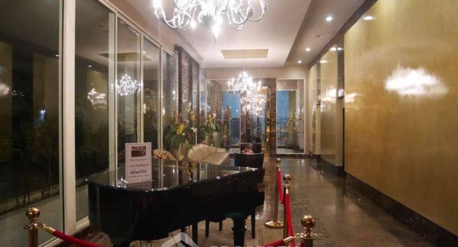 For rent 1 bed condo in Watthana, Bangkok