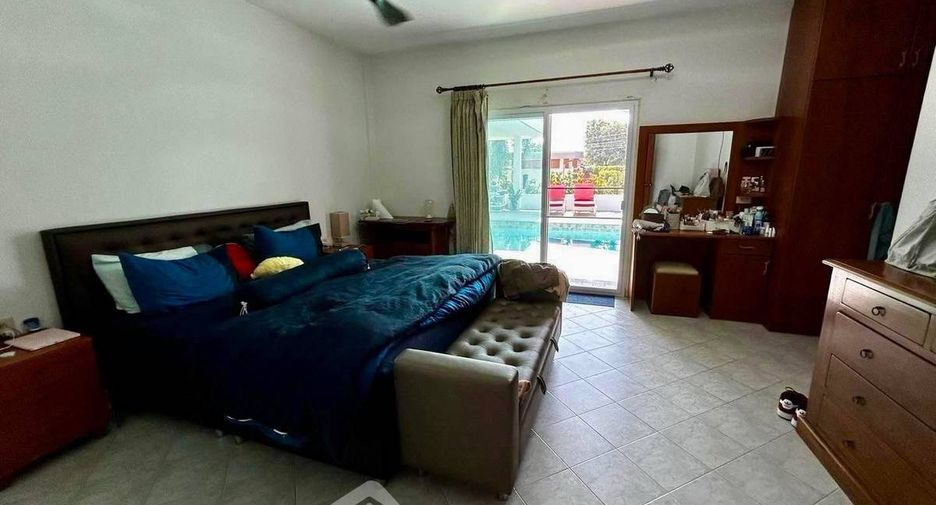 À vendre 3 chambres villa à East Pattaya, Pattaya