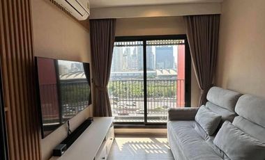 For rent 1 bed condo in Huai Khwang, Bangkok