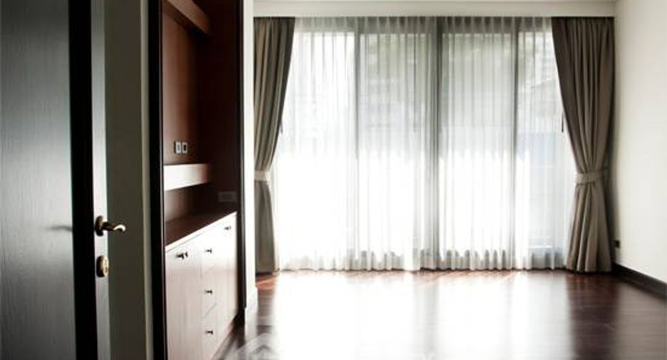 Apartment zur Miete mit 4 Zimmer in Watthana, Bangkok