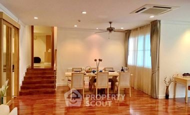 For rent 3 bedrooms apartment in Khlong Toei, Bangkok