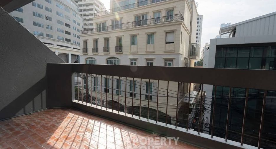 For rent 1 bed apartment in Khlong Toei, Bangkok