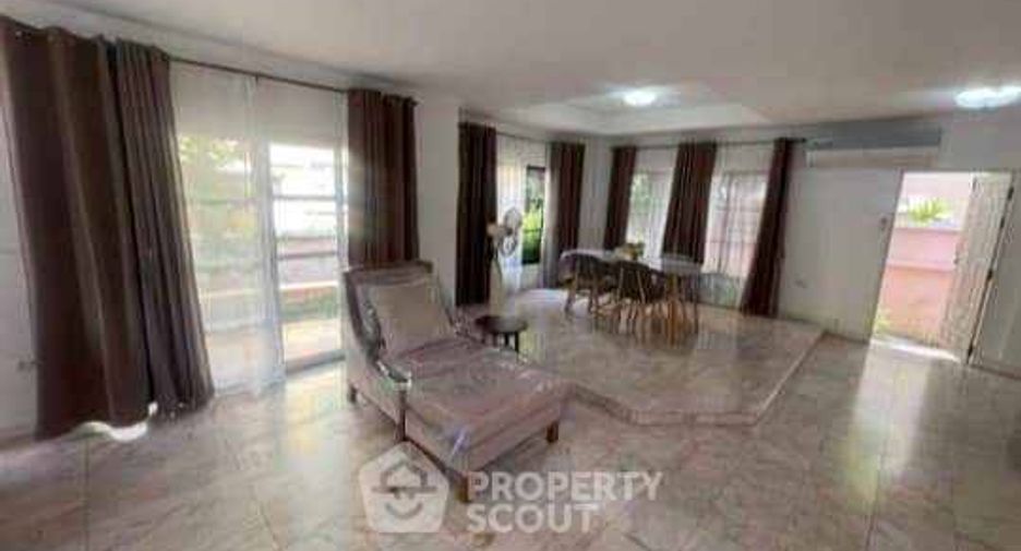 Casa en alquiler de 3 habitaciones en Central Pattaya, Pattaya