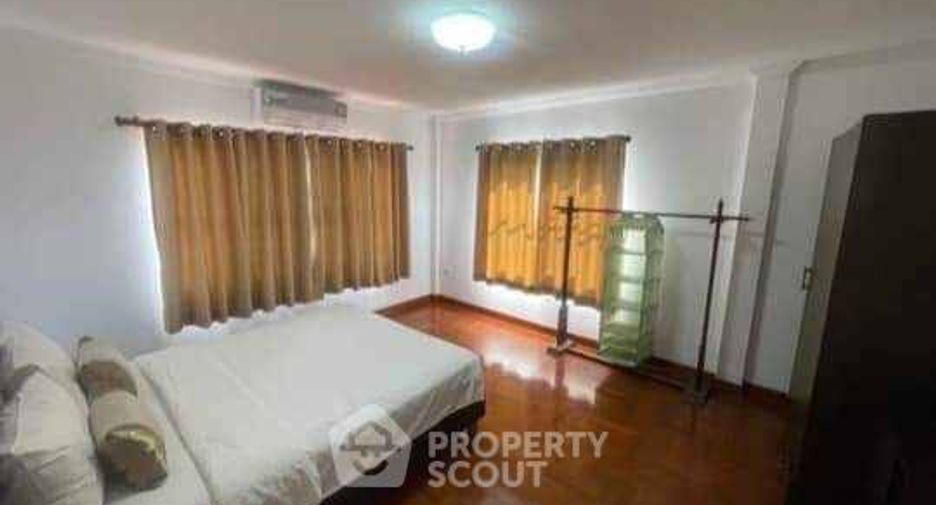 Casa en alquiler de 3 habitaciones en Central Pattaya, Pattaya