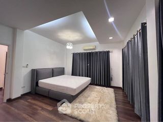 Casa en alquiler de 3 habitaciones en Bang Lamung, Chonburi