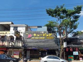 Casa adosada en alquiler de 9 habitaciones en Bang Lamung, Chonburi