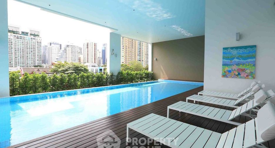 For rent 2 bedrooms apartment in Watthana, Bangkok