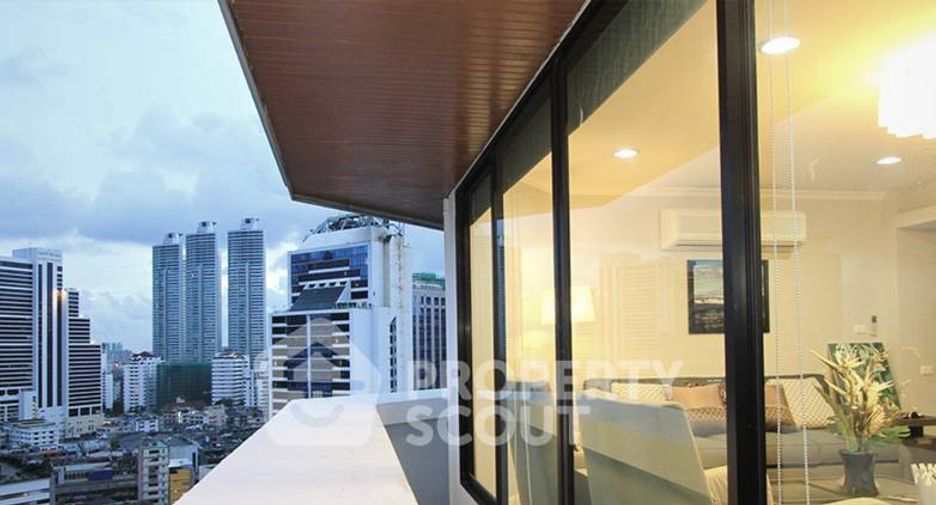 Apartment zur Miete mit 3 Zimmer in Khlong Toei, Bangkok
