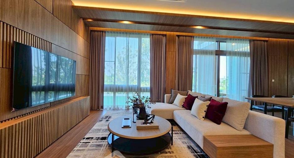 For rent 3 bedrooms house in Saphan Sung, Bangkok