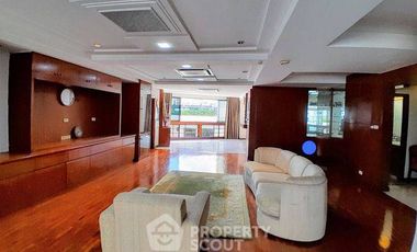Wohnung zur Miete mit 4 Zimmer in Khlong Toei, Bangkok