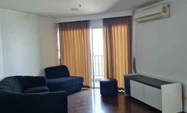 For rent 2 ベッドルーム condo in Huai Khwang, Bangkok