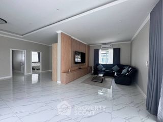 Haus zur Miete mit 3 Zimmer in Bang Lamung, Chonburi