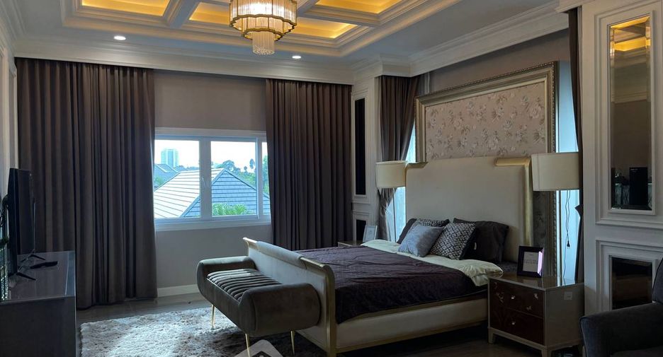 For rent 4 bedrooms house in Huay Yai, Pattaya