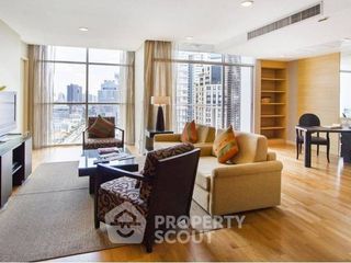 For rent 3 bedrooms apartment in Sathon, Bangkok