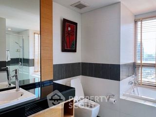 For rent 3 bedrooms apartment in Sathon, Bangkok