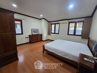 Casa en alquiler de 3 habitaciones en Huay Yai, Pattaya