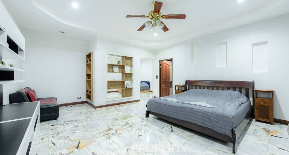 À louer 6 chambres villa à East Pattaya, Pattaya