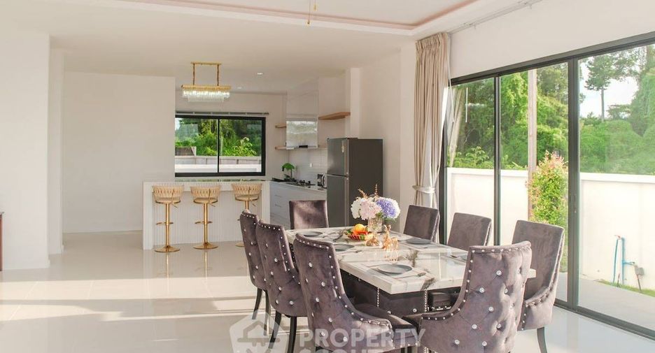 For rent 4 bedrooms house in Bang Lamung, Chonburi