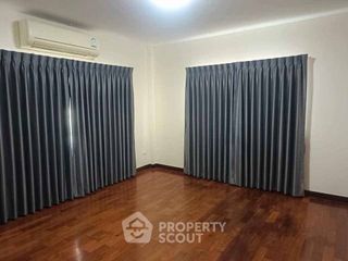 For rent 3 bedrooms house in Bang Lamung, Chonburi