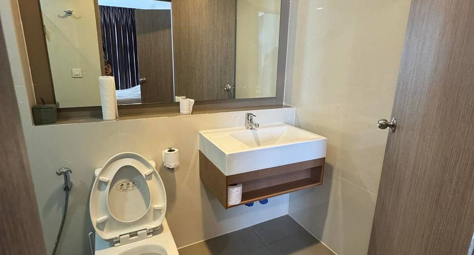 For rent 2 bedrooms condo in Mueang Chon Buri, Chonburi